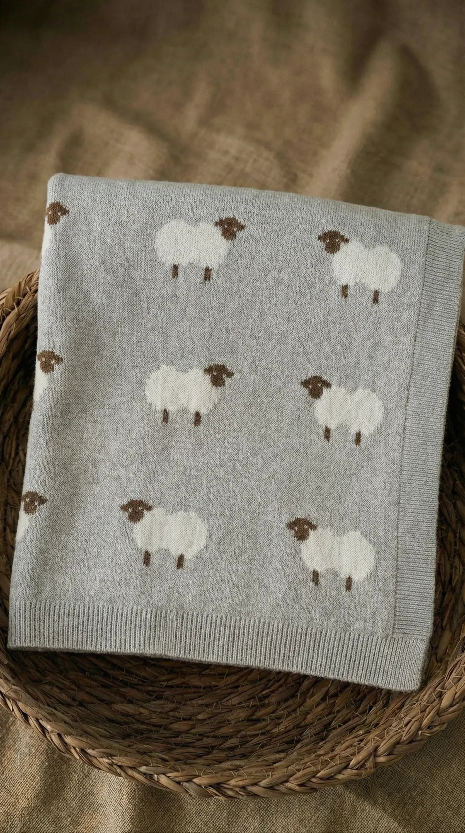 Élanoora Meadow Sheep Blanket  Baby Apparel